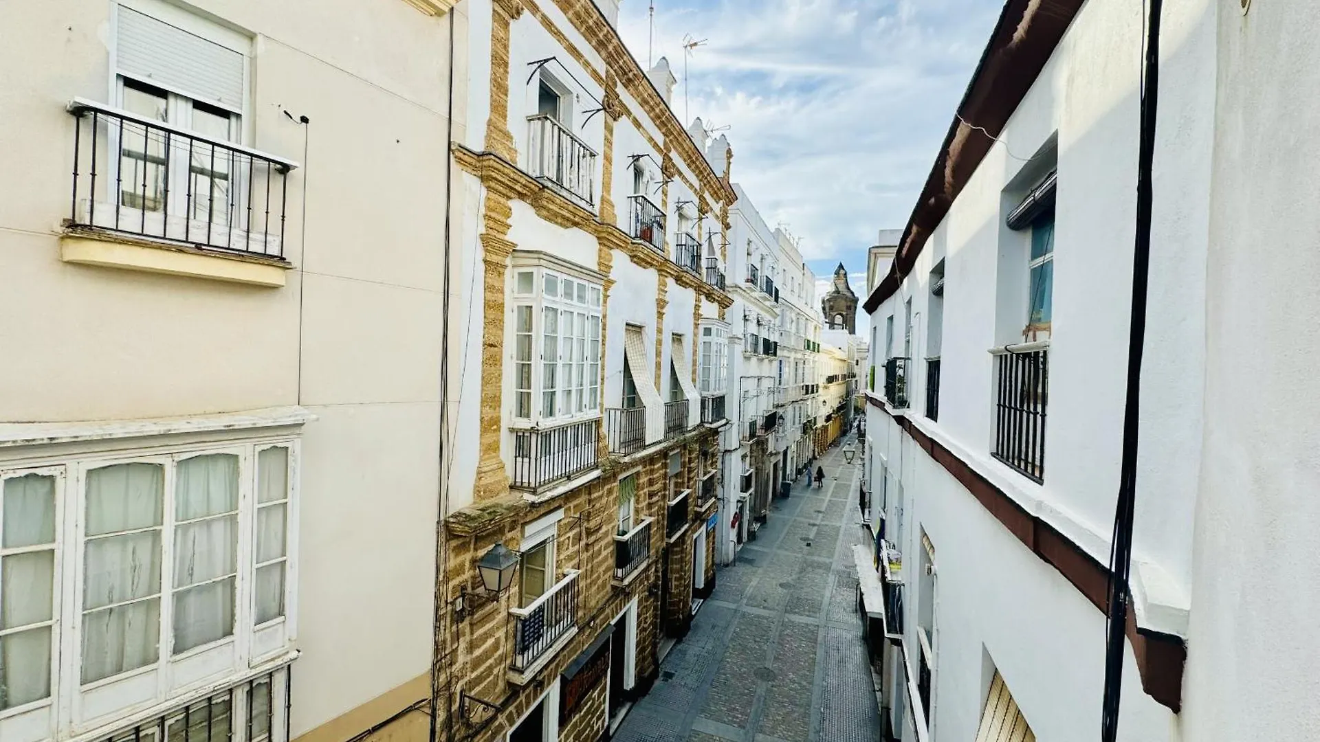 Mana Home Keep Calm Feel The Light And Shine Cadiz Apartment