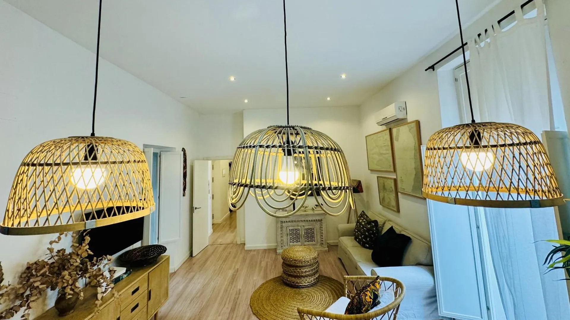 Apartment Mana Home Keep Calm Feel The Light And Shine Cadiz